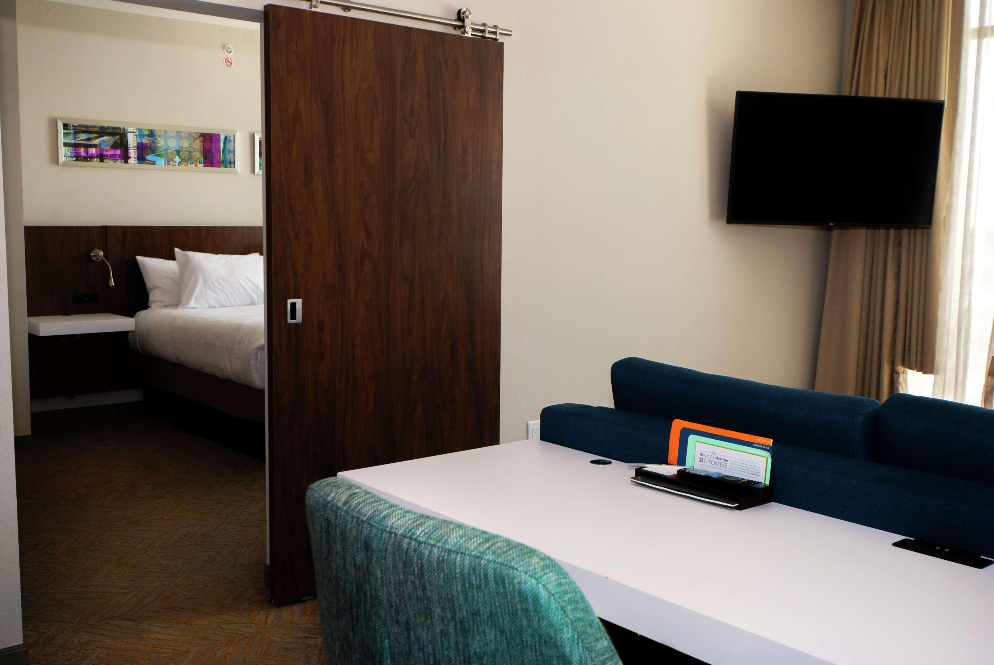 Hilton Garden Inn Dallas At Hurst Conference Center Dış mekan fotoğraf